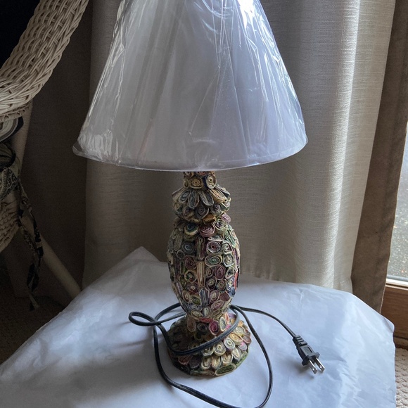 Artistic Table Lamp 18.5” with Shade - Picture 1 of 3